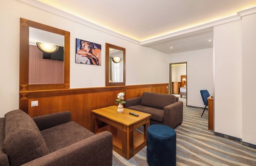 Budavar Hotel | Carlton Hotel Buda Castle