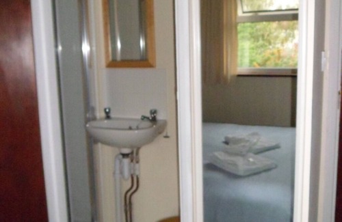 Cambridge Bed & Breakfast | Carlton Lodge