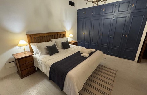 Monte Grande Bed & Breakfast | Carmela Inn