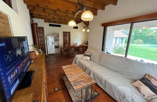 Monte Grande Bed & Breakfast | Carmela Inn