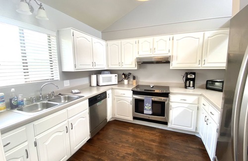 Heber Springs Condo | CAROL'S GETAWAY near Sandy Beach