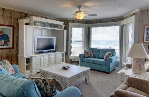 Holden Beach House | Carolina Moon