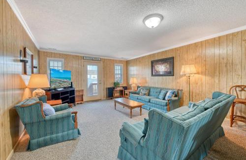 Cherry Grove Beach House | Carolina Roost in Cherry Grove