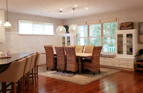 Miami Park House | Carolina Style Home Overlooking Lake Michigan. Hot Tub, Fire Pit, Tram to beach