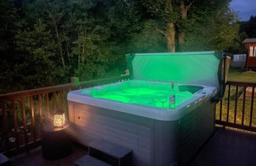 Morpeth House | Carre Retreat with private hot tub