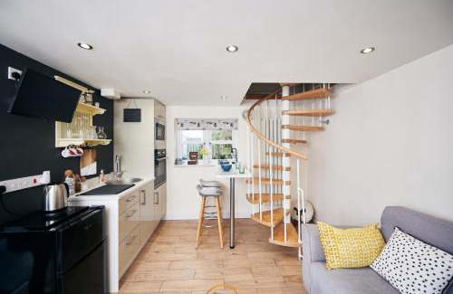 Pentrefelin House | Carreglwyd