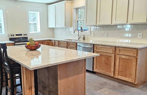 Seal Harbor House | Carriage Road Cottage- Walk to Jordan Pond House