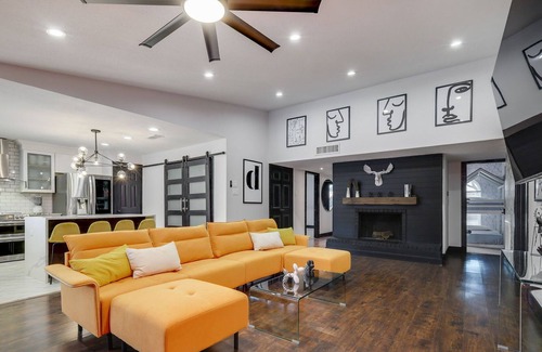 North Central Carrollton House | Carrollton Beautiful House with Pool