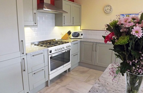 Beverley Cottage | Cart House 4 bedrooms - sleeps 9 guests in 4 bedrooms