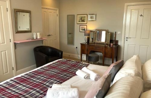 Aberdovey Apartment | Cartref Guesthouse - Room 1 Ensuite