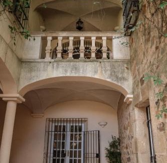 Caceres Old Town Apartment | Casa Águila casco antiguo patio privado