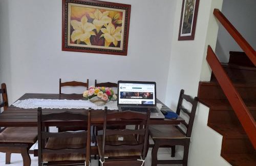 Algodoal House | CASA 3 MIN a PÉ da PRAIA DO FORTE - CHURRASQUEIRA - WI FI