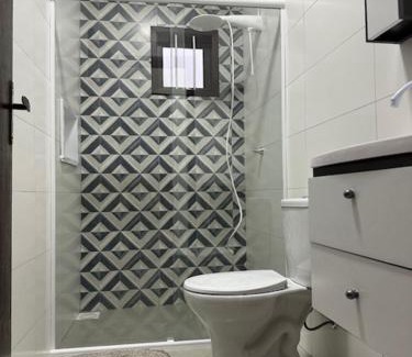 Balneario Gaivota House | Casa 70mt2 Mobiliada Centro Gaivota 400mt do Mar Wifi TV Smart