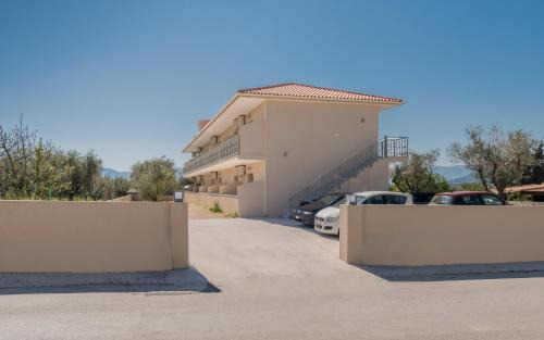 Zakynthos Town Apartment | Casa 77 Zante by Karras Hotels