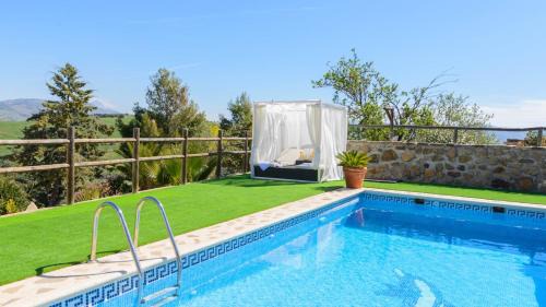 Antequera Villa | Casa Aranda Villanueva de la Concepcion by Ruralidays