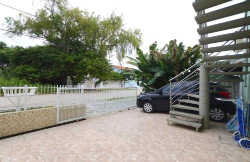 Canto Grande House | Casa aconchegante na praia da Daniela