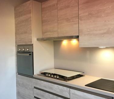 Alba Apartment | Casa ad Alba