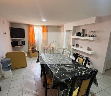 Malargue House | Casa Adelaida