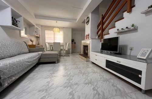 El Perello House | Casa adosada junto a la playa de El Perelló
