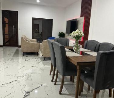 Fronteras House | Casa Adriana