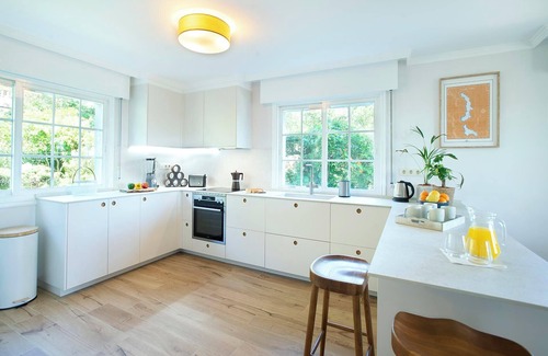 Cangas Villa | Casa Agarimo - Four Bedroom Villa, Sleeps 10