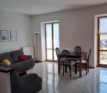 Gradoli Apartment | Casa Ai giardini