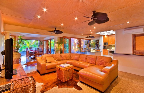 Surfers Paradise Villa | Casa Albero Via Roma