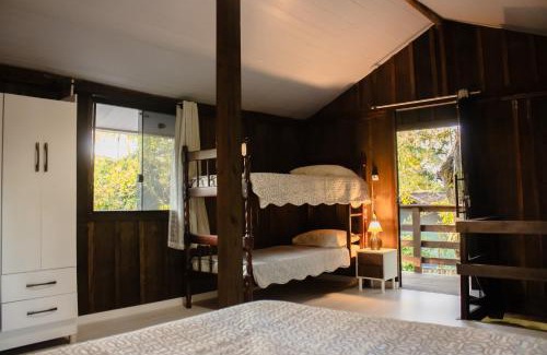 Paranagua House | Casa Alegria da Ilha