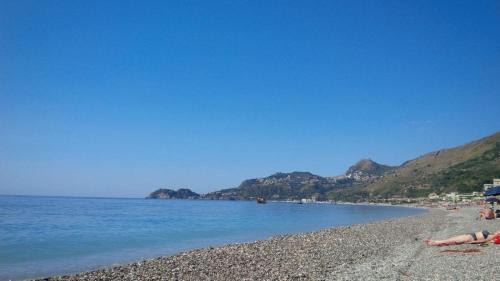 Letojanni Apartment | Casa alla Spiaggia - Taormina