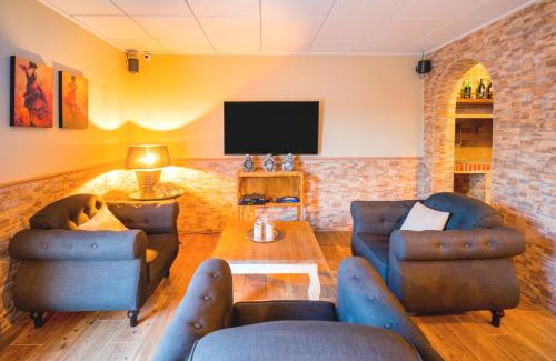 Quesada Bed & Breakfast | Casa Almendros