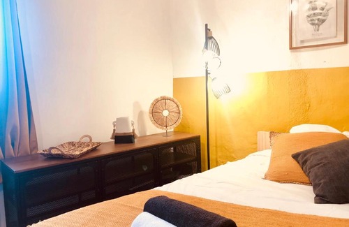 Nimes City Centre Apartment | CASA AMARILLA Avec Exterieur