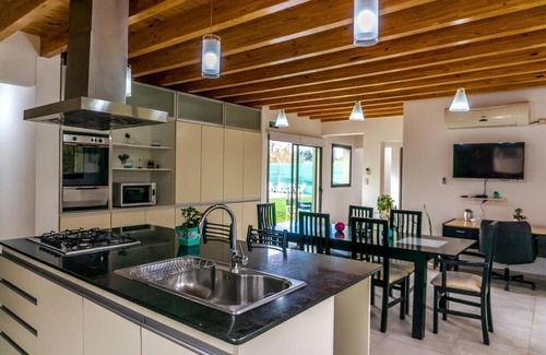 Vistalba House | Casa amplia en Vistalba, Mendoza