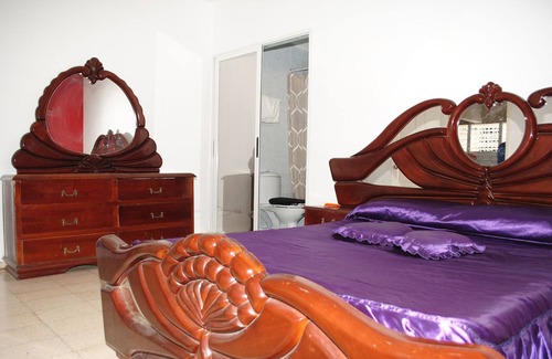 Camaguey House | Casa Aurelia Freddy & Mary