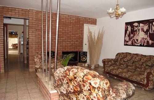 Camaguey House | Casa Aurelia Freddy & Mary