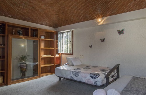 Del Carmen House | Casa Ayvar
