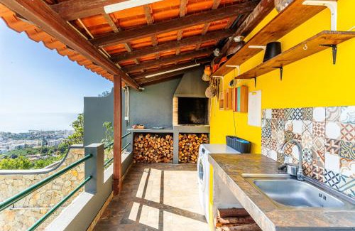 Santo Antonio House | Casa Barcelos View