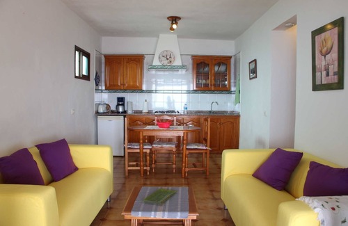 El Paso House | Casa Bejenado A - Casas Bejenado