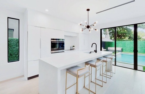 Buena Vista Villa | Casa Bella in Design District/Wynwood