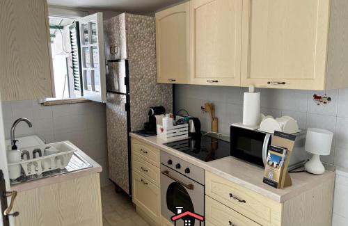 Bitonto Apartment | Casa Bianca bnb,Big Terrace,10 min Airport Beaches