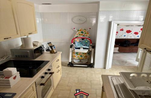 Bitonto Apartment | Casa Bianca bnb,Big Terrace,10 min Airport Beaches
