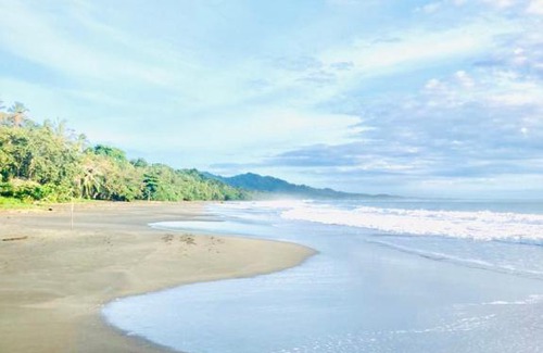 Puerto Viejo de Talamanca Hotel | Casa Blossom - Beach Paradise Retreat