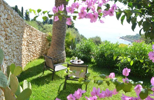 Scopello House | Casa Bouganville