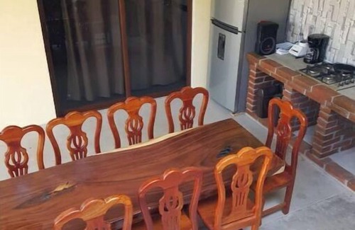 Manzanillo House | Casa Buen Lugar Para Descansar y Privacidad