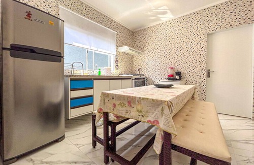 Vista Linda House | Casa c ótima localização e Wi-Fi em Bertioga/SP