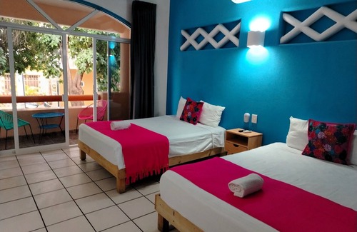 Crucecita Hotel | Casa Cacaluta