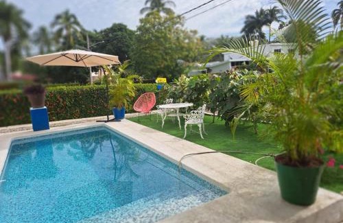 Club Santiago House | Casa Camila