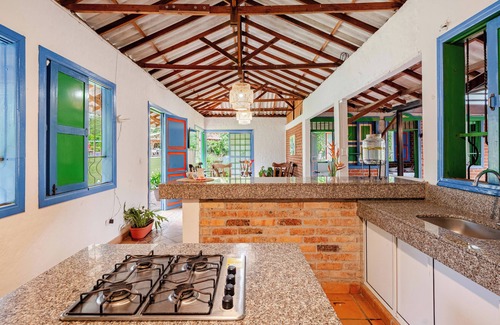 Armenia Cottage | Casa Campestre con Jacuzzi privado cerca al parque del Café en el Quindio