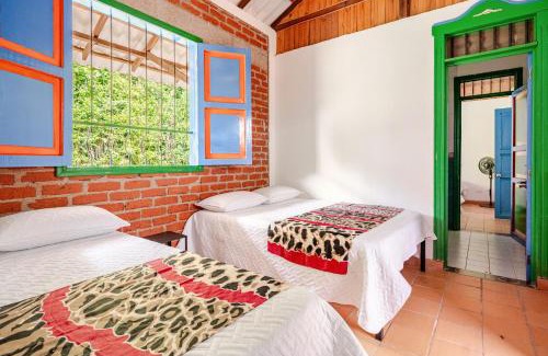 El Meson Ski Chalet | Casa Campestre San Cristóbal cerca al Parque del Café