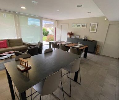 Navata House | Casa Canigó Navata