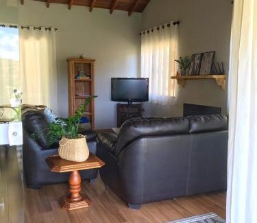 Bueno Brandao House | Casa Casoli - Perfeita para família e amigos